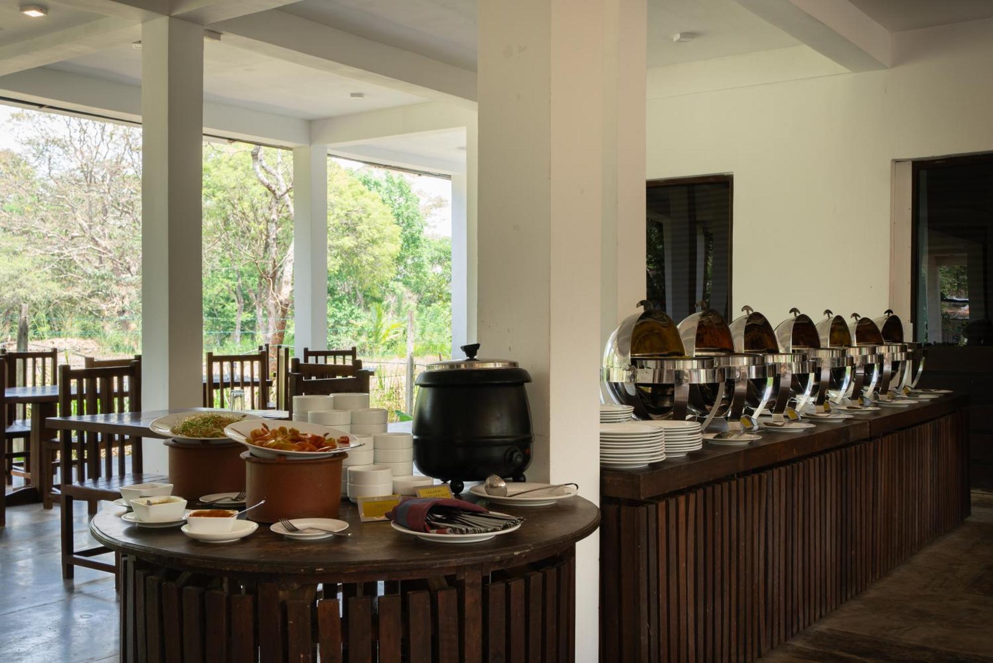 Lario Resort Sigiriya Eksteriør billede