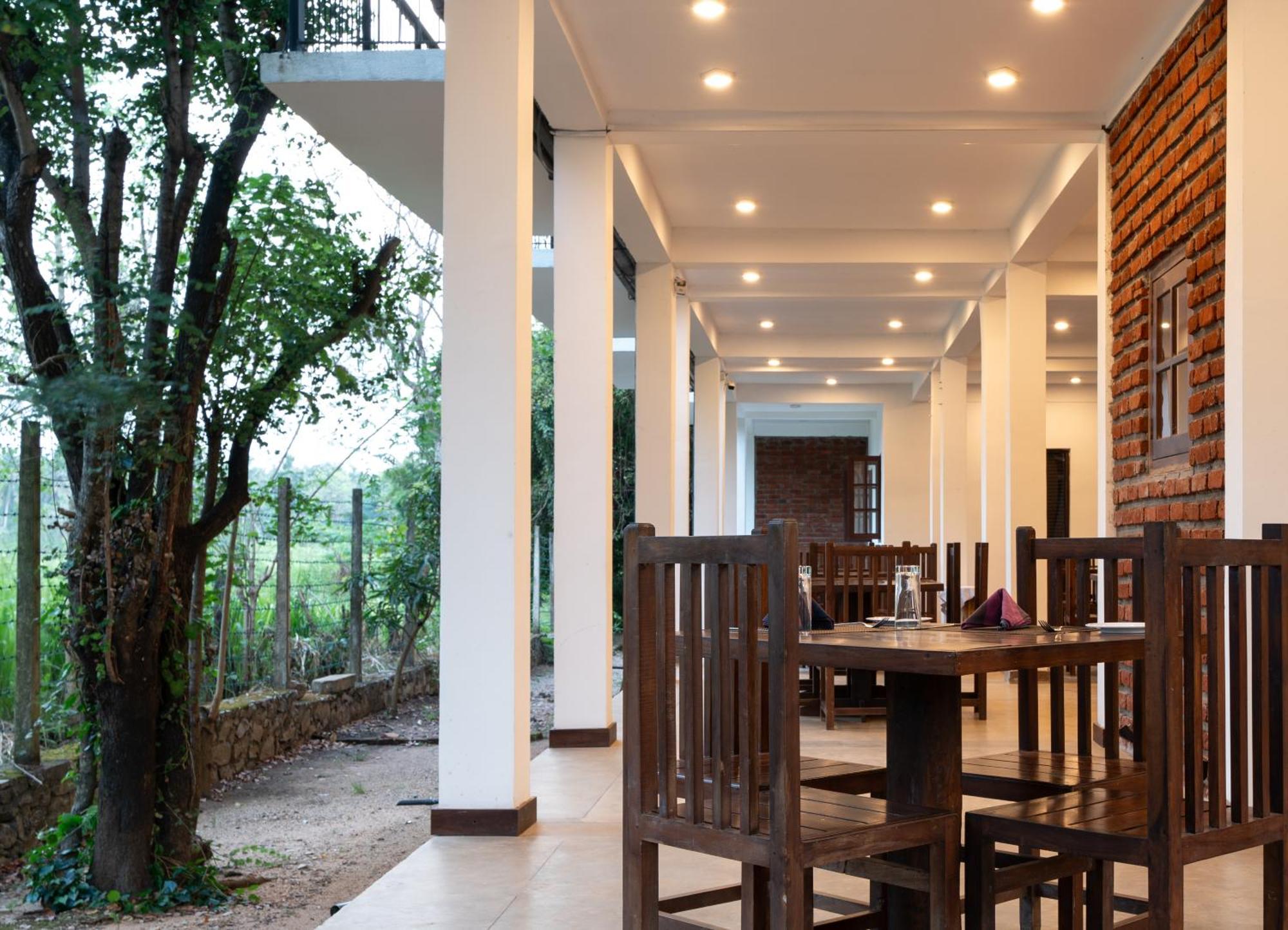 Lario Resort Sigiriya Eksteriør billede